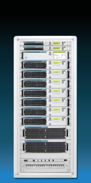 GYRUS 14KW/7 es un amplificador de RF: es un amplificador de FM de alta eficiencia enfriado por aire para aplicaciones de radio, TV, científicas, médicas, industriales y militares