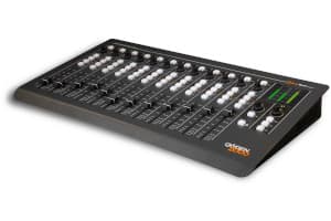 Consola de broadcast Axel Oxygen 2000D-BT