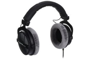 DT 990 PRO BEYERDYNAMIC  Auriculares